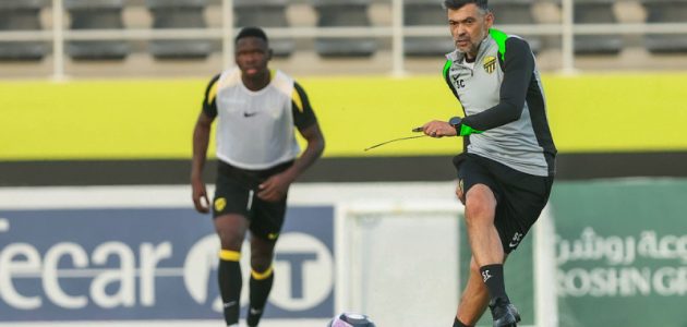 تعديلات مفاجئة في تشكيلة الاتحاد لمواجهة القادسية الحاسمة بالدوري