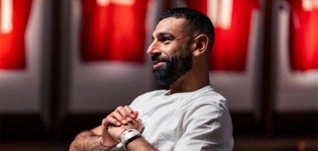كريس سوتون يفتح النار على محمد صلاح: حاول النيل من آرني سلوت واختار توقيتاً خاطئاً