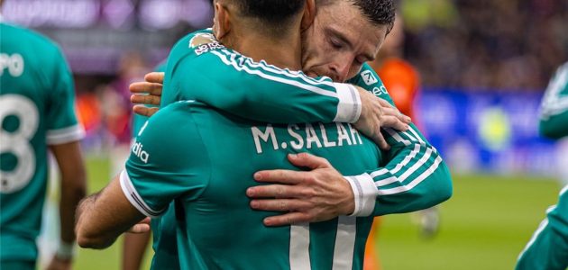 تشكيل ليفربول أمام برينتفورد.. محمد صلاح يقود الريدز في رقصته الأخيرة بملعب آنفيلد