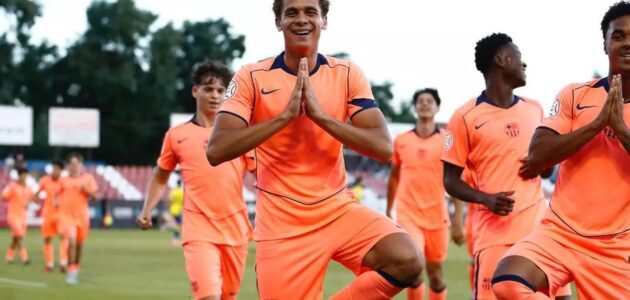 موندو ديبورتيفو تكشف كواليس اختلاف التعامل بين مصر وبرشلونة مع الموهبة حمزة عبد الكريم