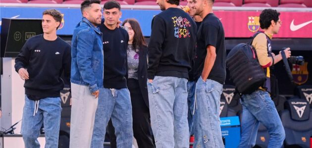 فيديو | توتر واعتداءات.. جماهير برشلونة تحاصر حافلة ريال مدريد قبل كلاسيكو حسم الليجا