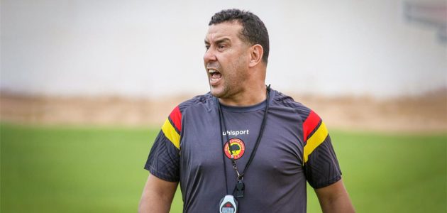 رسمياً.. أنيس بوجلبان ينهي ارتباطه بالاتحاد التونسي تمهيداً للعودة إلى النادي الأهلي في منصب جديد