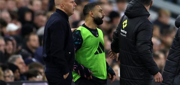 زلزال في أنفيلد.. ذا أثلتيك تكشف أسرار بيان محمد صلاح الناري ومخطط ليفربول للإطاحة بنفوذه
