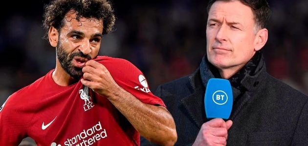 كريس سوتون يشن هجوماً نارياً على محمد صلاح ويطالب سلوت بمعاقبته: “تصرف خبيث لتدمير المدرب”